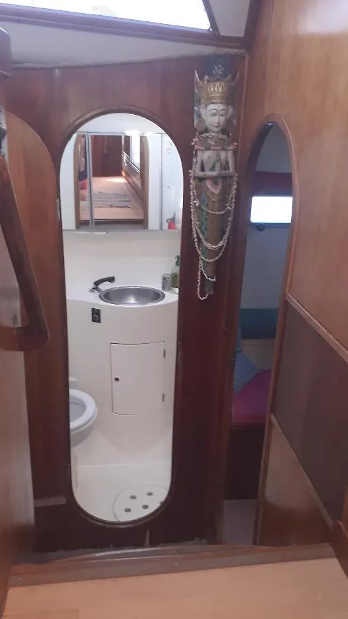 Catamaran Cypraea Hotel Terre-De-Haut